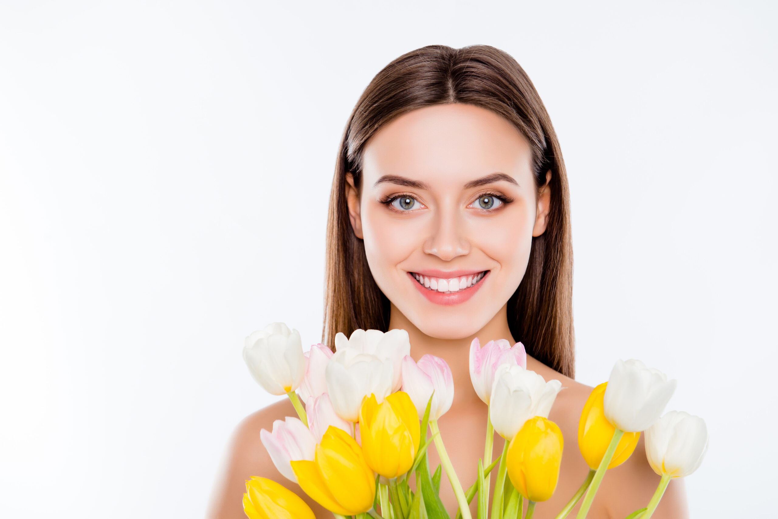 ¡Embellece tu sonrisa esta primavera con carillas dentales!