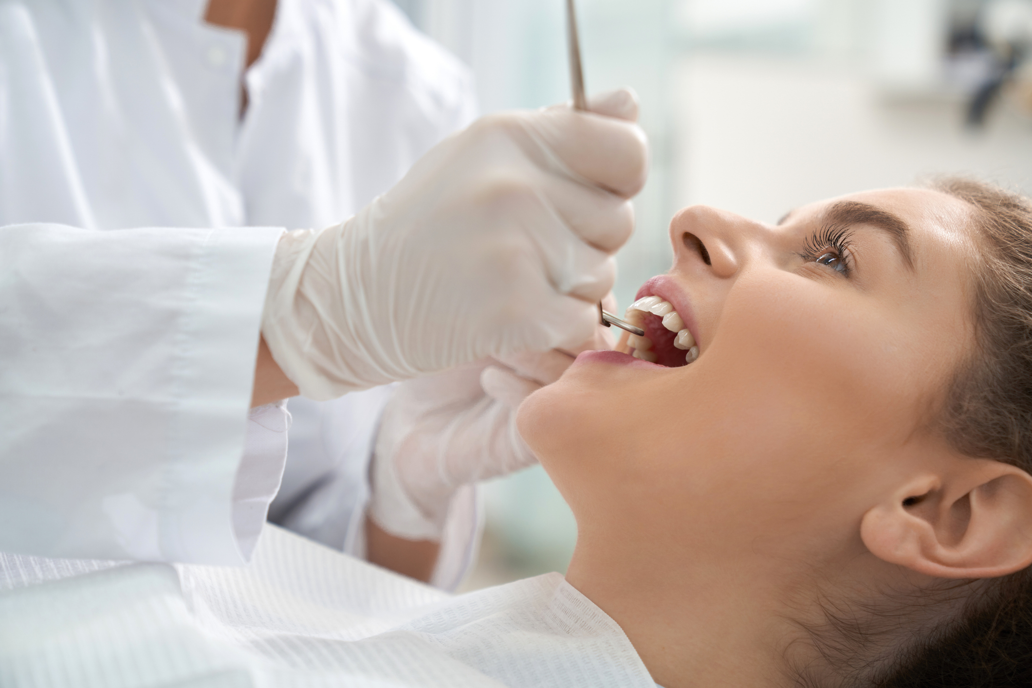 Profilaxis dental: descubre el poder de las limpiezas profesionales