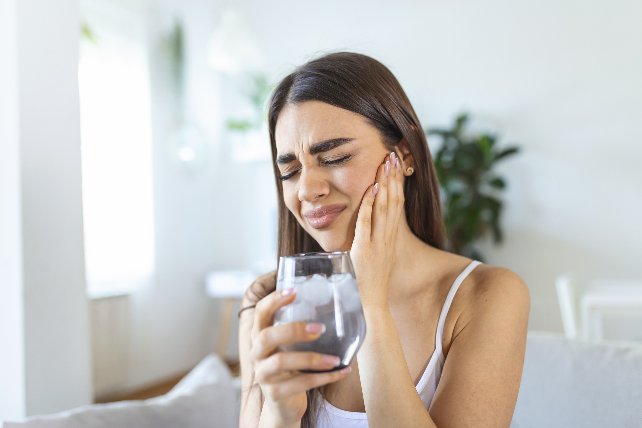 Dientes sensibles: cómo aliviar las molestias y mejorar la salud dental a largo plazo